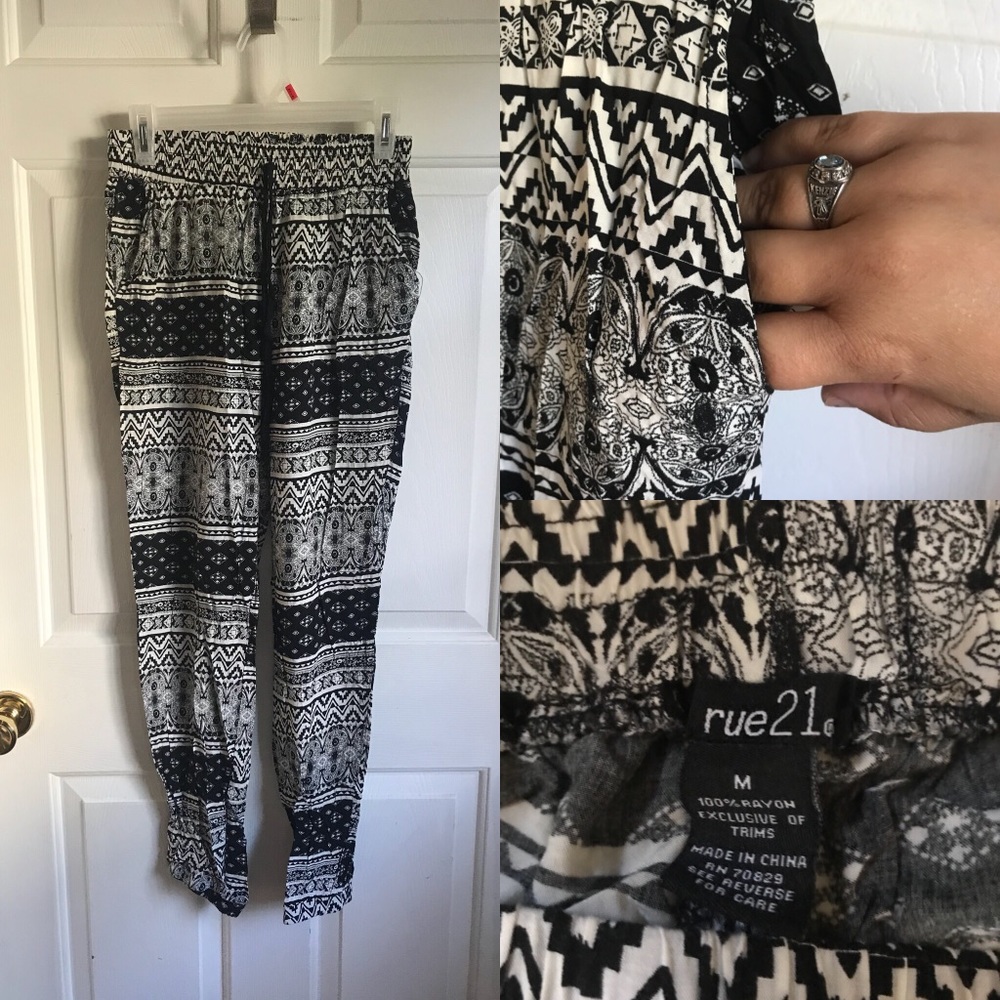 Black and White Patterned Rue 21 Pants